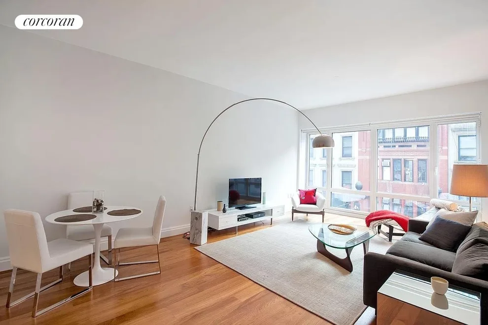 Unit for sale at 33 W 56TH Street, Manhattan, NY 10019