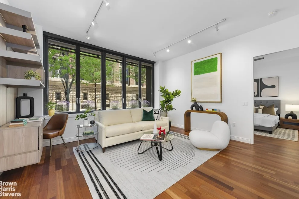 Unit for sale at 50 W 15TH Street, Manhattan, NY 10011