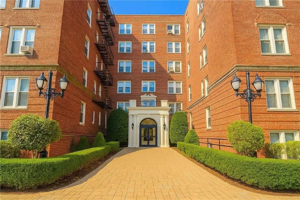 Unit for sale at 868 E 7th Street, Brooklyn, NY 11230