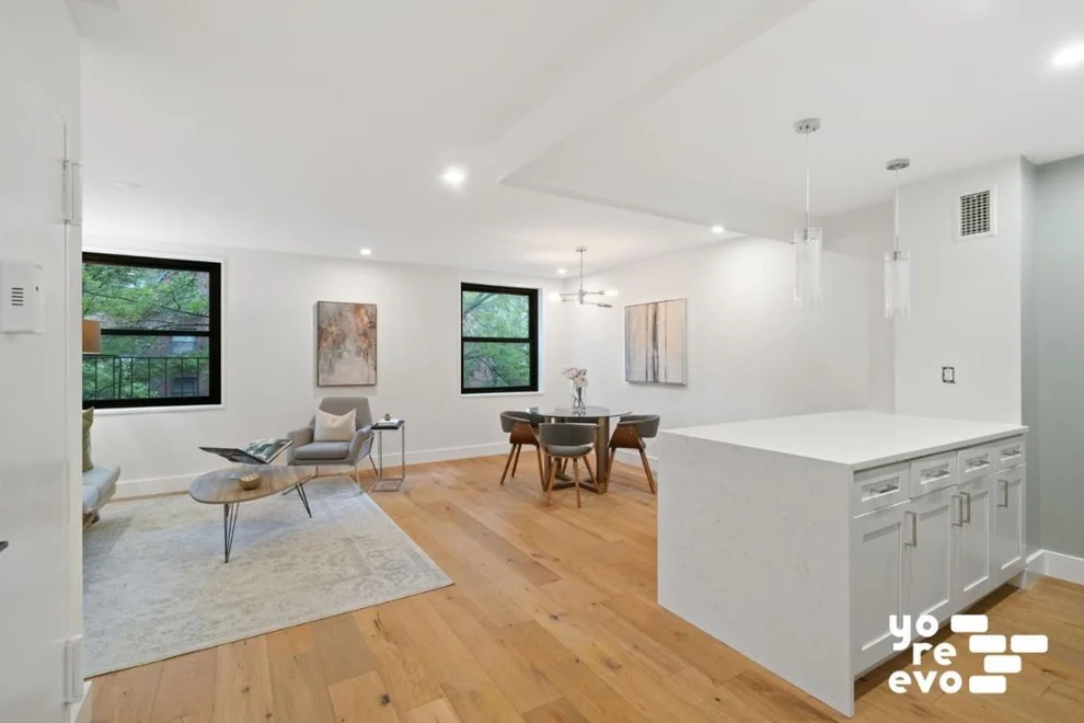 Unit for sale at 148 Bank Street, Manhattan, NY 10014