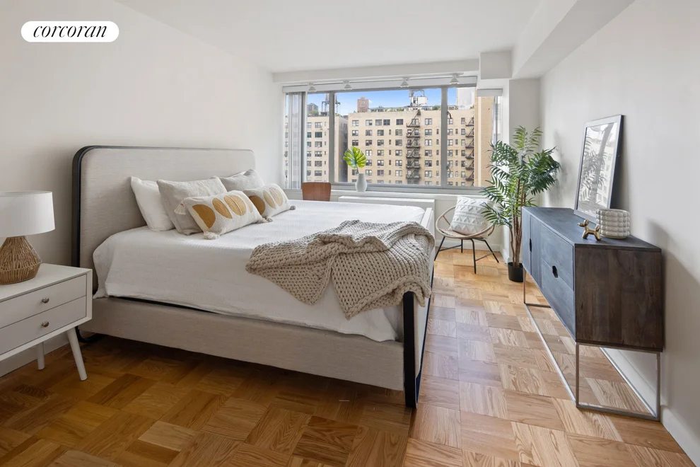 Unit for sale at 315 W 70TH Street, Manhattan, NY 10023