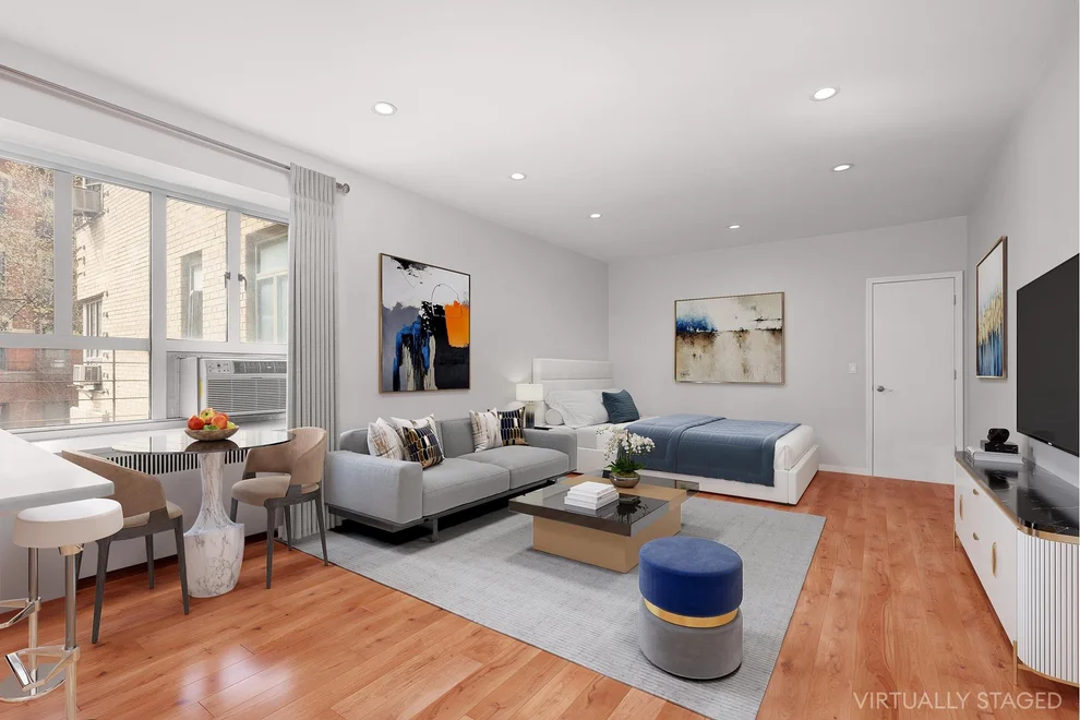 Unit for sale at 155 W 20TH Street, Manhattan, NY 10011