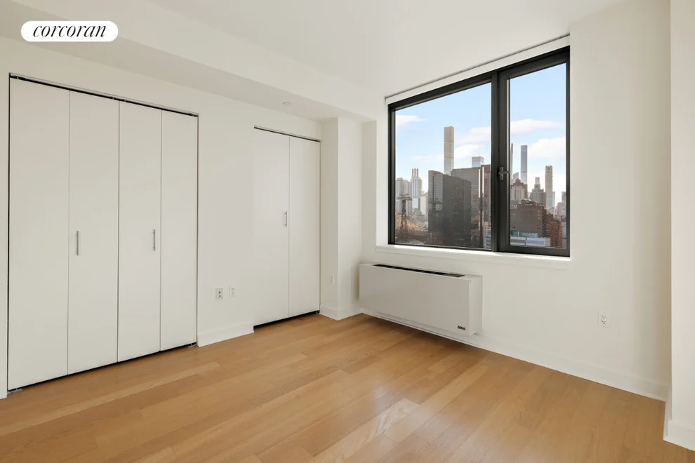 Unit for sale at 425 MAIN Street, Manhattan, NY 10044