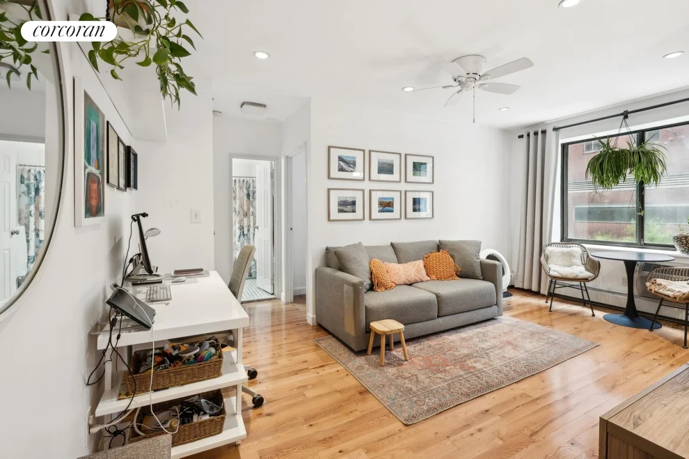 Unit for sale at 61 LEXINGTON Avenue, Manhattan, NY 10010
