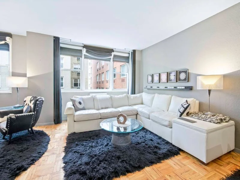 Unit for sale at 215 E 80TH Street, Manhattan, NY 10021
