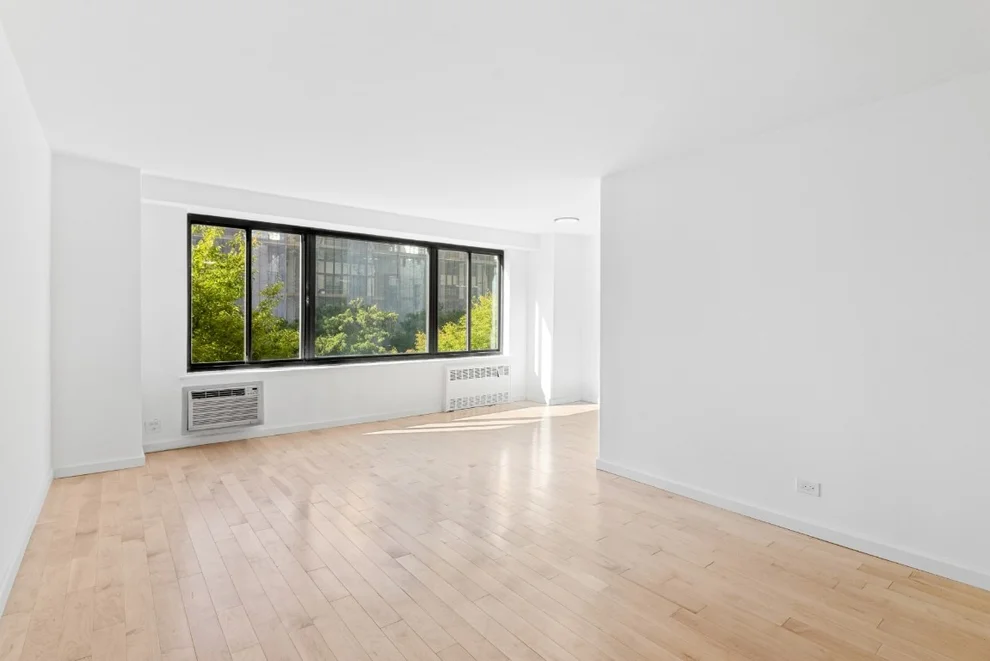 Unit for sale at 372 Central Park W, Manhattan, NY 10025