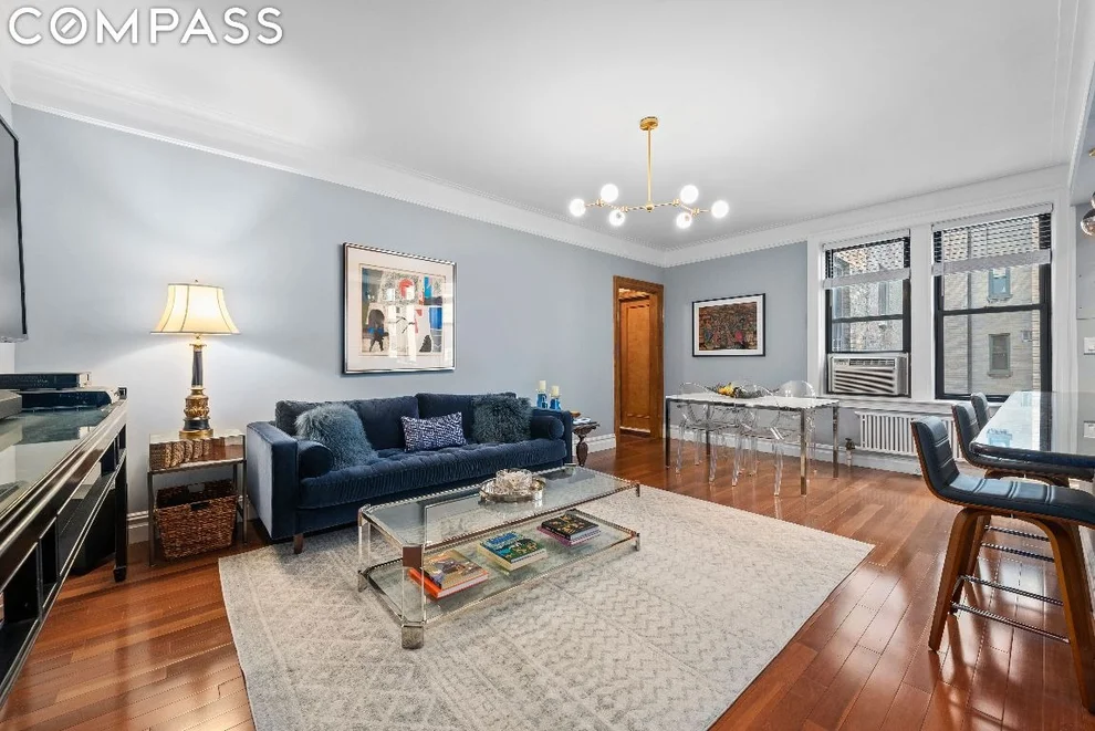 Unit for sale at 304 W 89th Street, Manhattan, NY 10024
