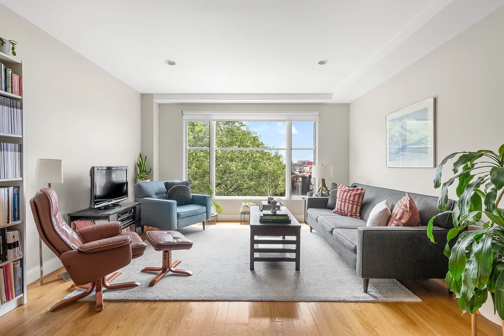 Unit for sale at 10 Slocum Place, Brooklyn, NY 11218
