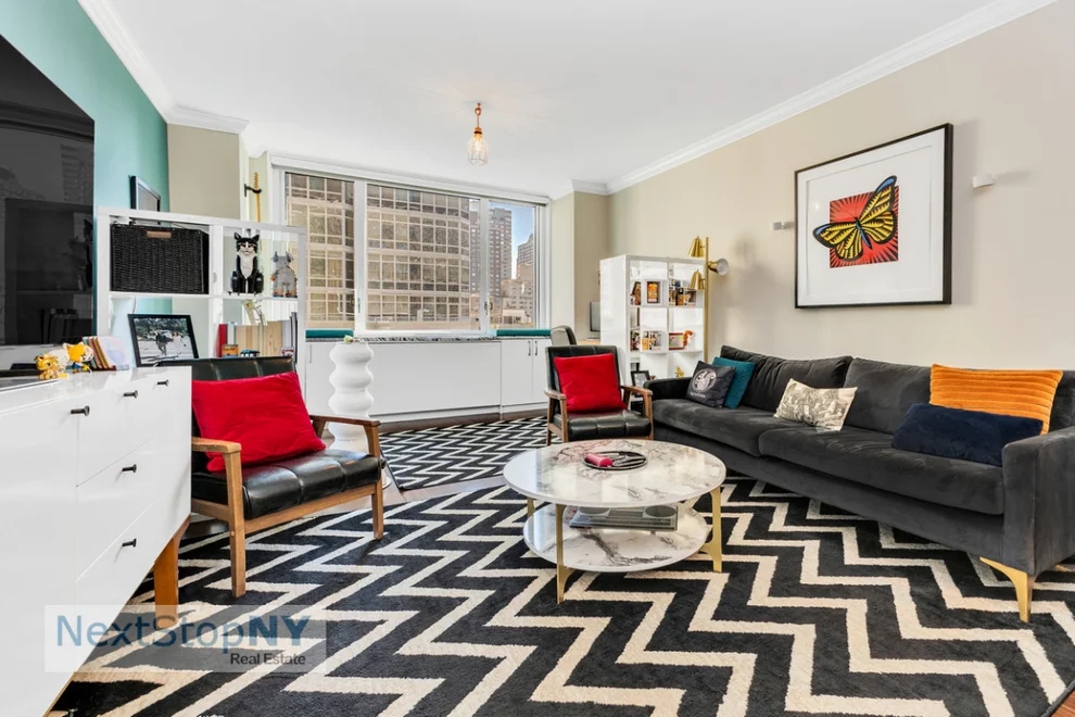 Unit for sale at 245 E 54TH Street, Manhattan, NY 10022