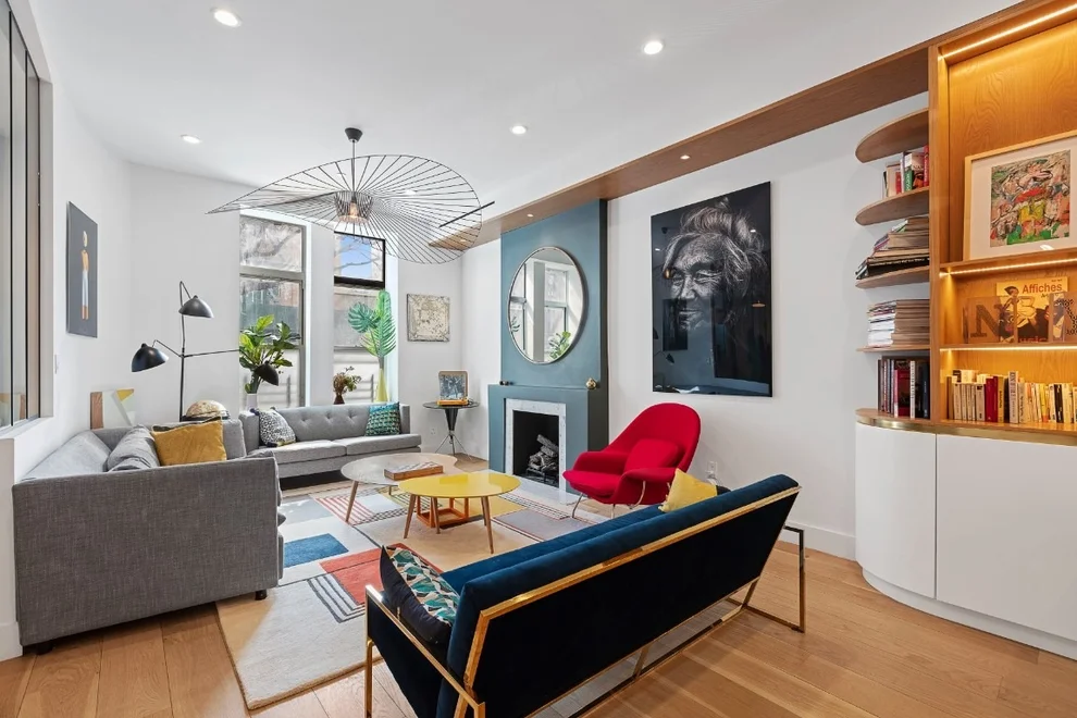 Unit for sale at 387 Manhattan Avenue, Manhattan, NY 10026