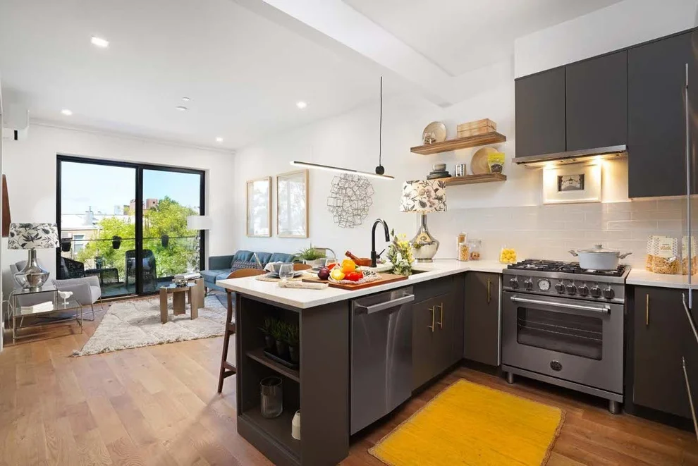 Unit for sale at 99 CONSELYEA Street, Brooklyn, NY 11211