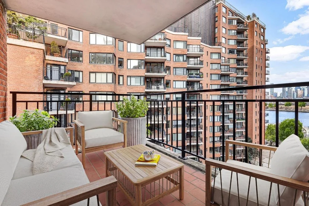Unit for sale at 60 SUTTON Place S, Manhattan, NY 10022