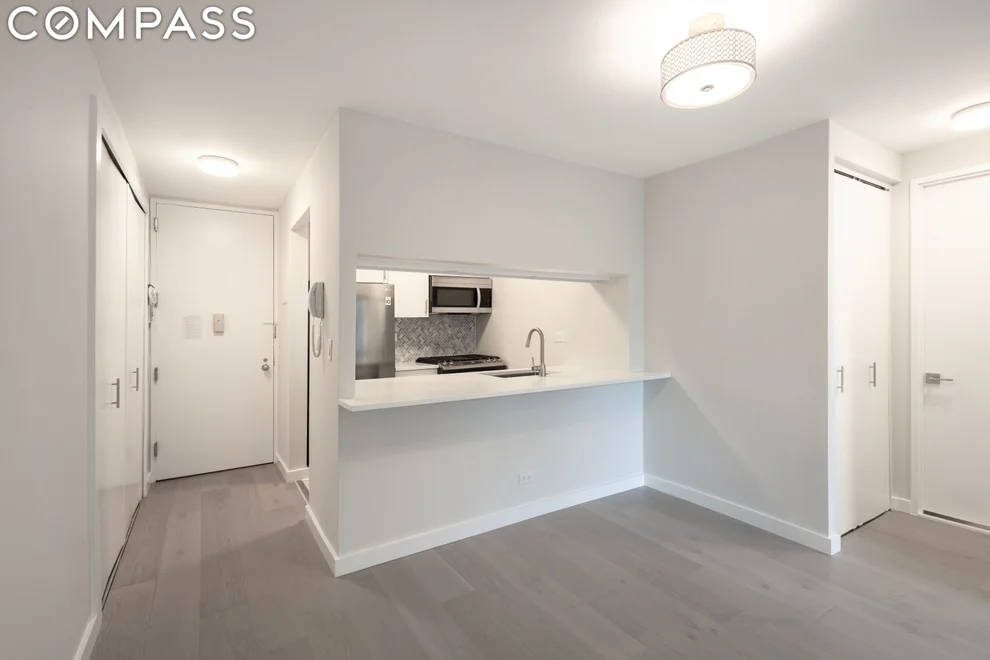 Unit for sale at 30 W 61st Street, Manhattan, NY 10023
