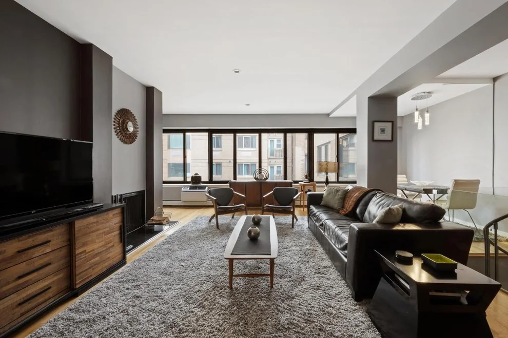Unit for sale at 529 W 42ND Street, Manhattan, NY 10036