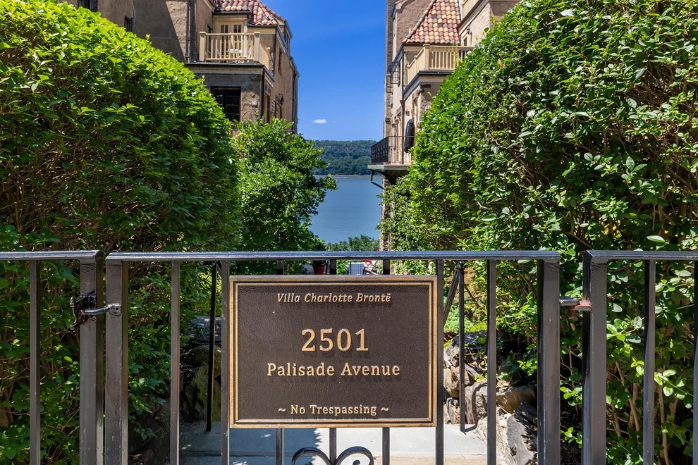 Unit for sale at 2501 Palisade Avenue, Bronx, NY 10463