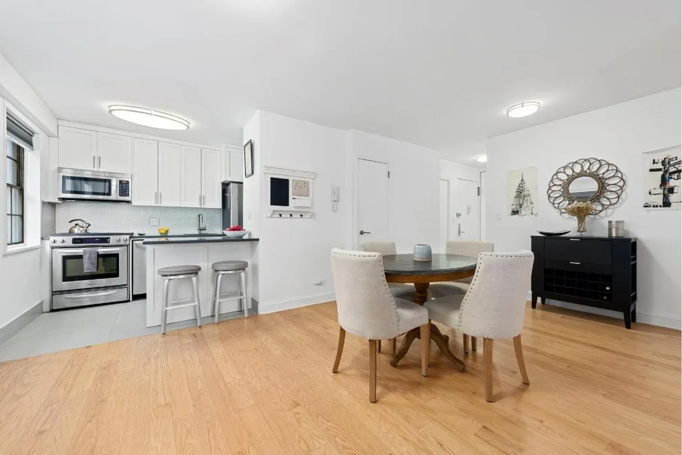 Unit for sale at 132 E 35TH Street, Manhattan, NY 10016