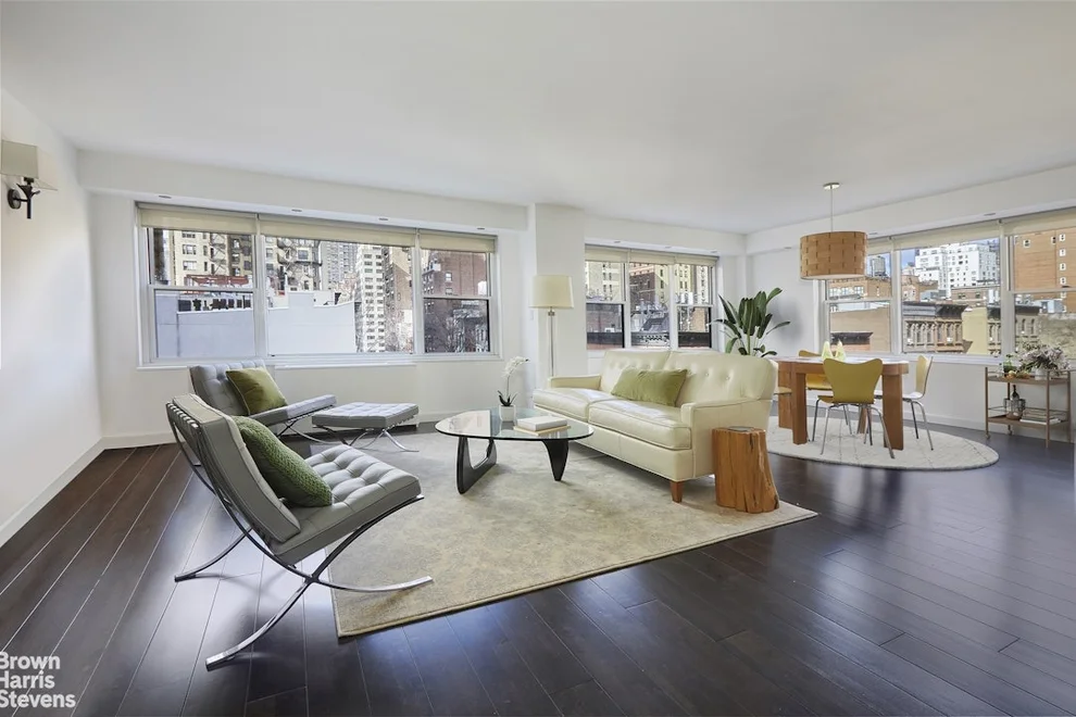 Unit for sale at 150 E 61ST Street, Manhattan, NY 10065