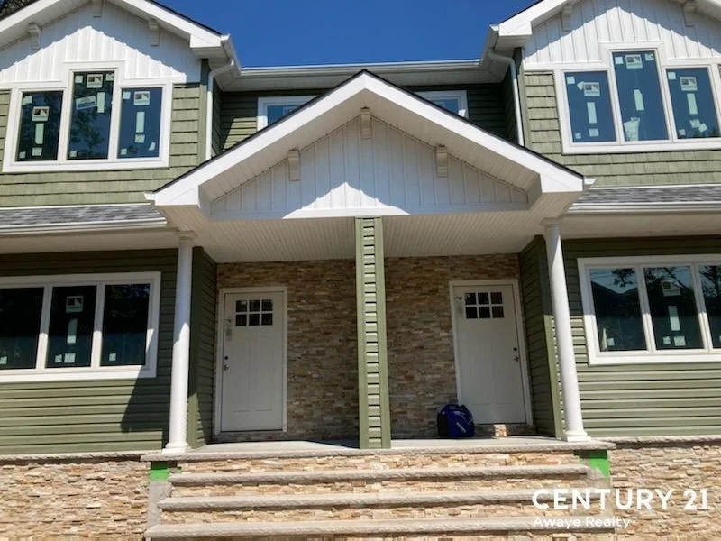 Unit for sale at 42 Harris Lane, StatenIsland, NY 10309