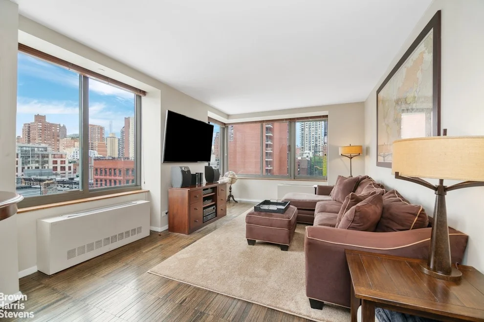 Unit for sale at 300 E 85TH Street, Manhattan, NY 10028