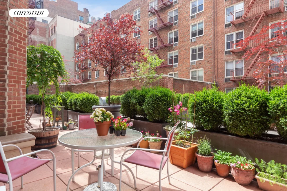 Unit for sale at 25 W 13TH Street, Manhattan, NY 10011
