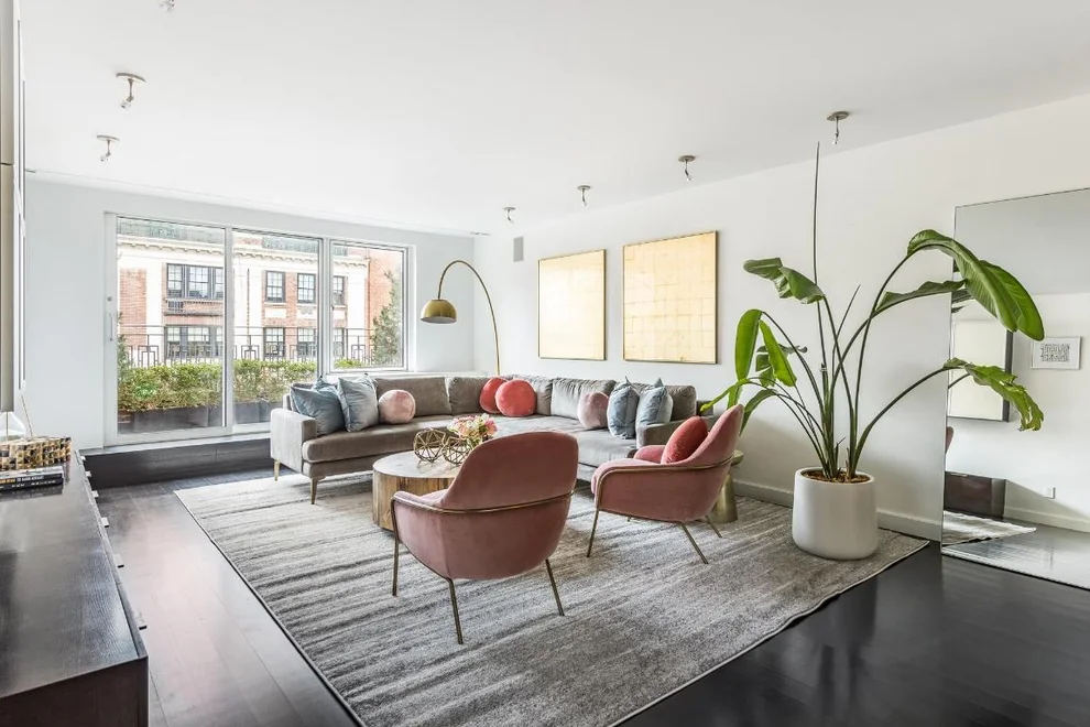 Unit for sale at 114 E 72ND Street, Manhattan, NY 10021