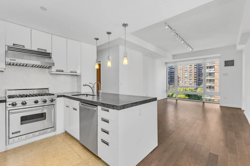 Unit for sale at 261 W 28TH Street, Manhattan, NY 10001