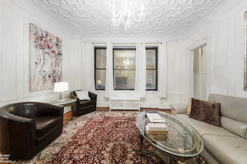 Unit for sale at 200 W 54TH Street, Manhattan, NY 10019