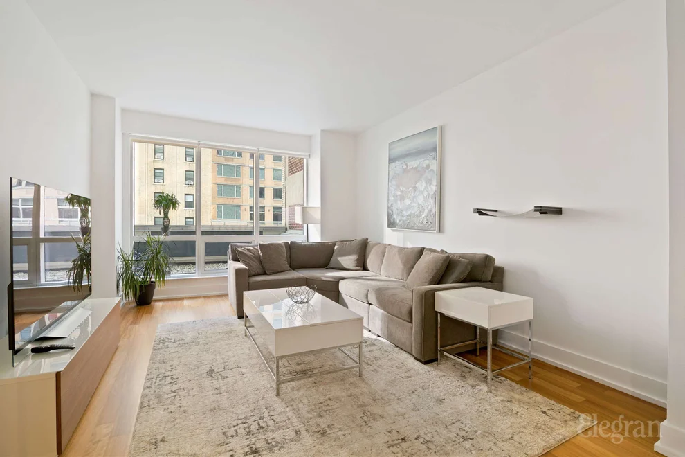 Unit for sale at 350 W 42nd Street, Manhattan, NY 10036-6614