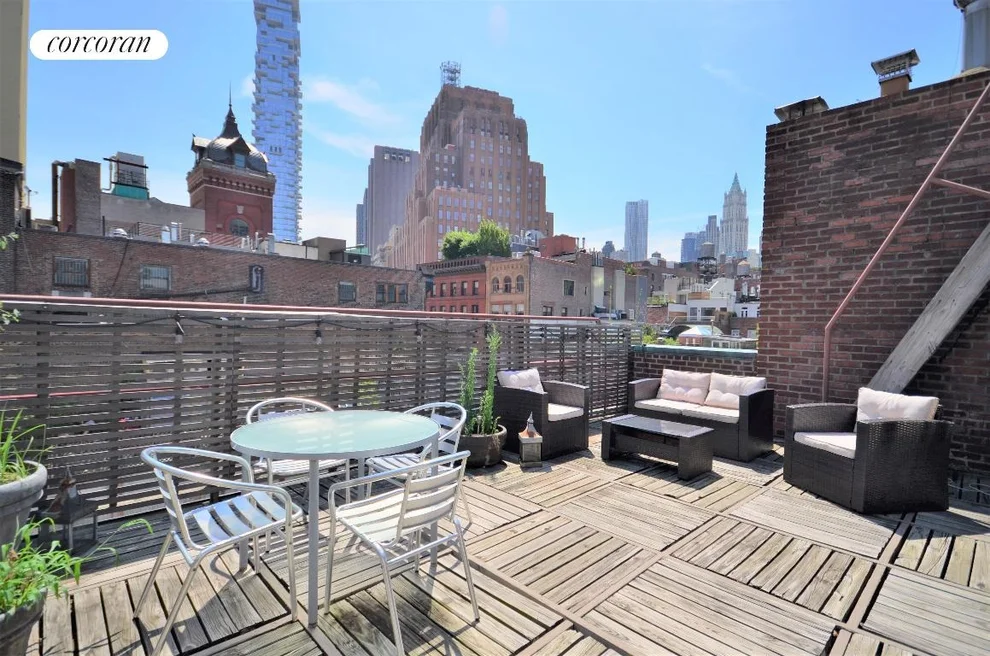 Unit for sale at 361 Greenwich Street, Manhattan, NY 10013