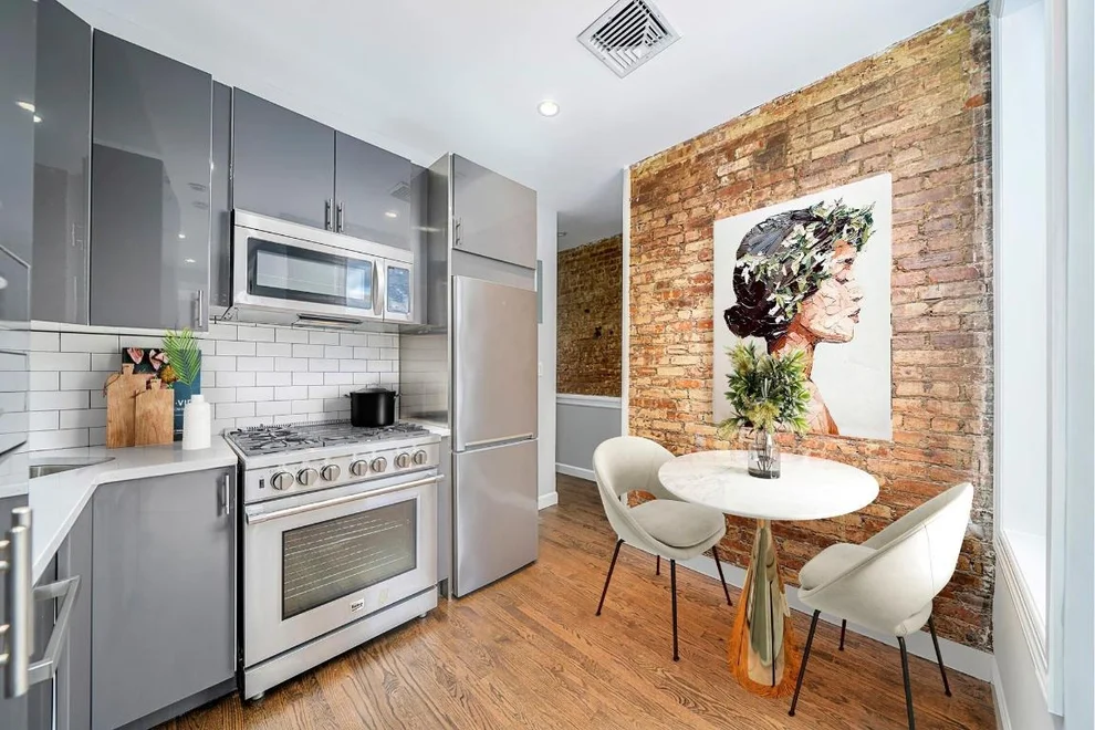 Unit for sale at 199 PRINCE Street, Manhattan, NY 10012