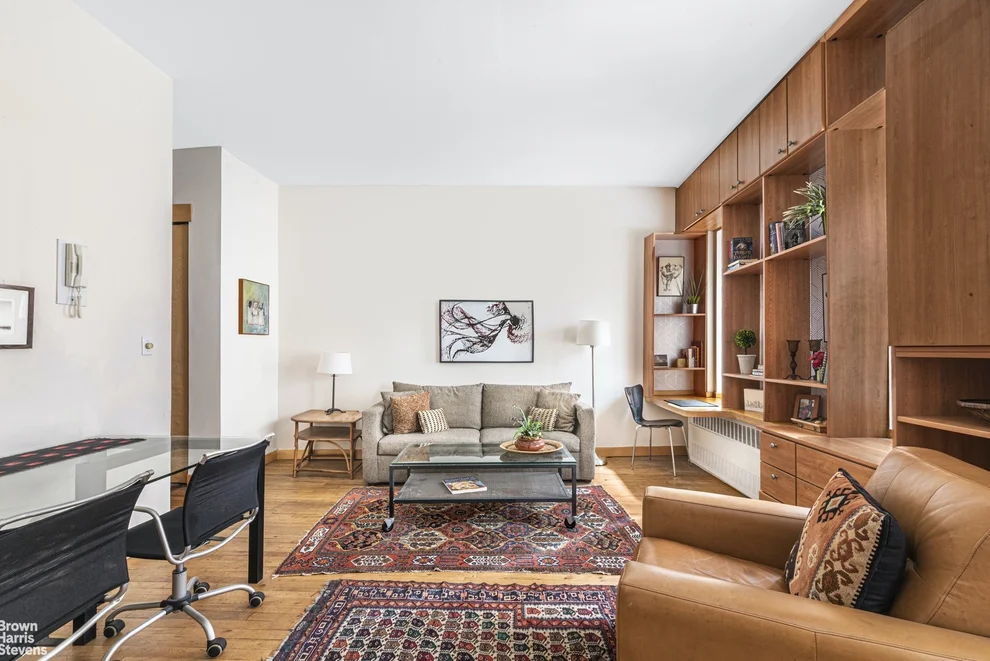 Unit for sale at 99 BANK Street, Manhattan, NY 10014