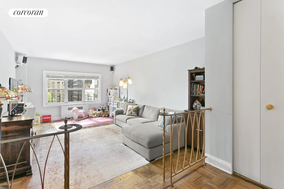 Unit for sale at 301 E 48th Street, Manhattan, NY 10017