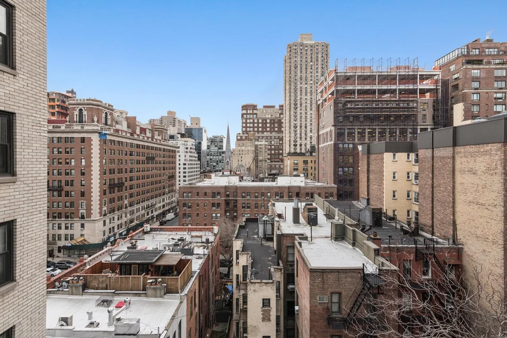 Unit for sale at 120 E 90th Street, Manhattan, NY 10128