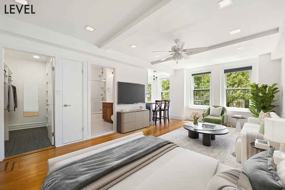 Unit for sale at 200 W 108th Street, Manhattan, NY 10025