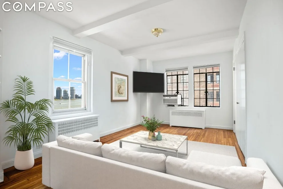 Unit for sale at 25 Tudor City Place, Manhattan, NY 10017