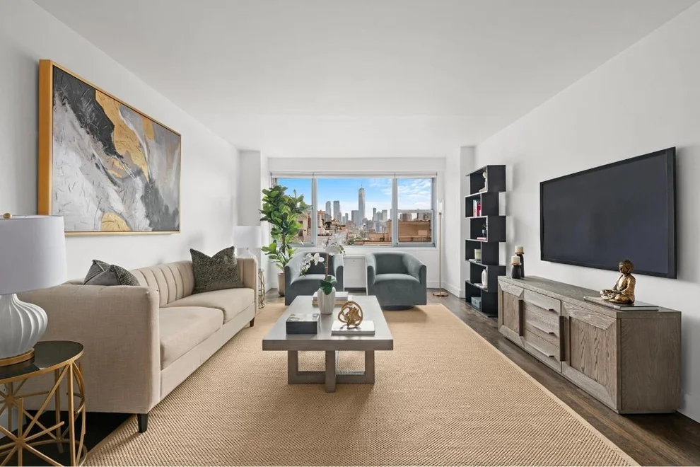 Unit for sale at 10 W 15TH Street, Manhattan, NY 10011