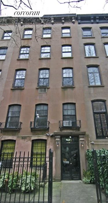 Unit for sale at 220 E 12TH Street, Manhattan, NY 10003