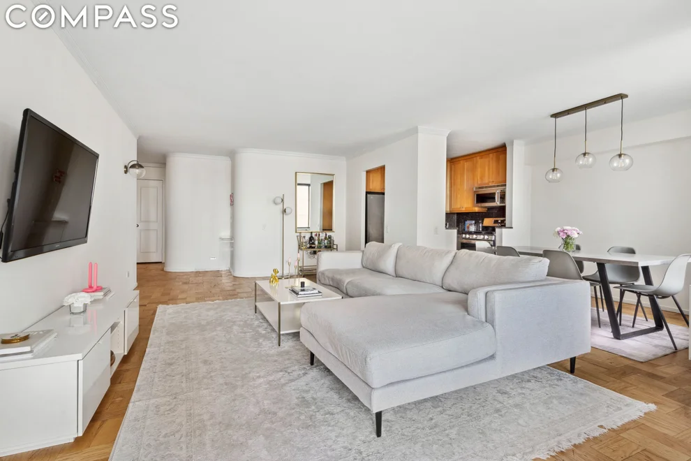 Unit for sale at 311 E 38th Street, Manhattan, NY 10016