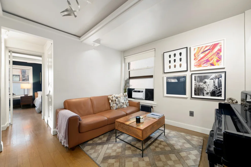 Unit for sale at 325 W 45TH Street, Manhattan, NY 10036