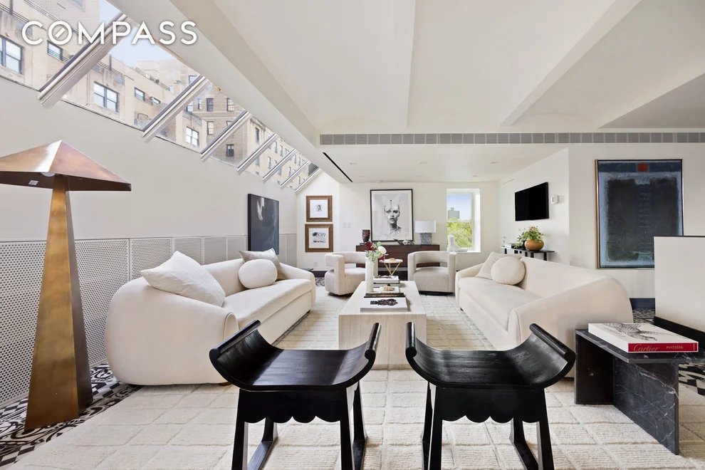 Unit for sale at 15 E 70th Street, Manhattan, NY 10021