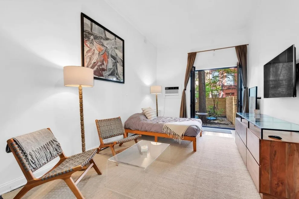 Unit for sale at 203 E 89TH Street, Manhattan, NY 10128