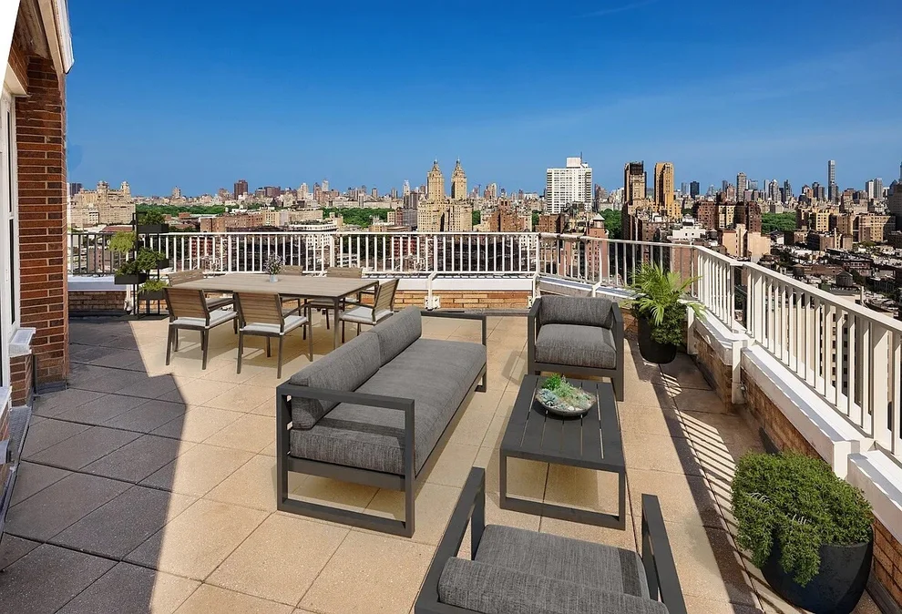 Unit for sale at 201 W 72ND Street, Manhattan, NY 10023
