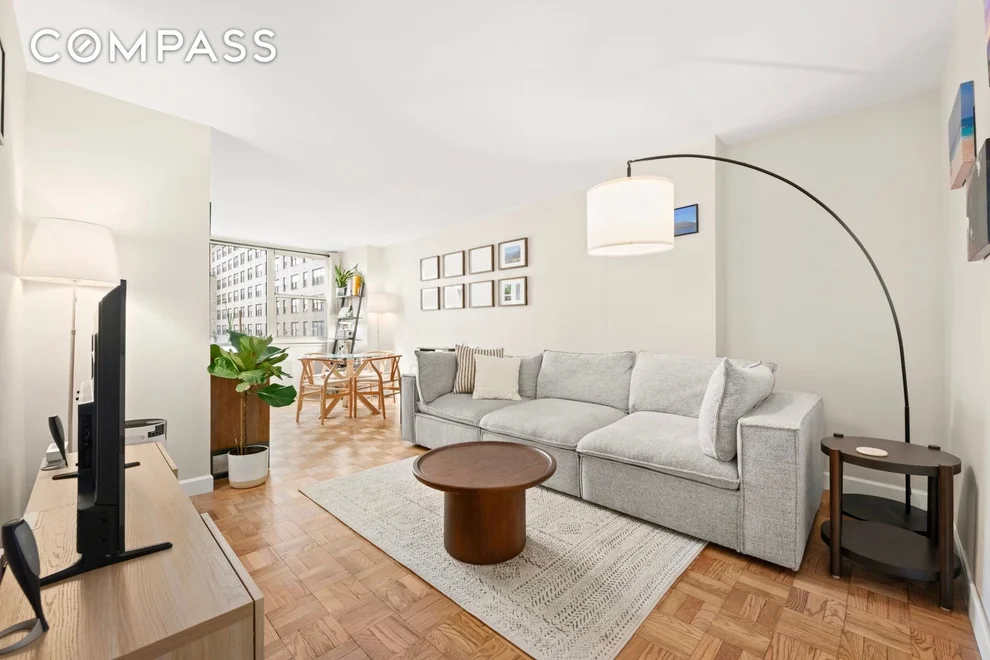 Unit for sale at 200 E 58th Street, Manhattan, NY 10022