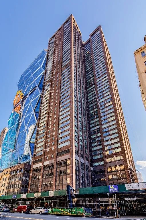 Unit for sale at 322 W 57th Street, Manhattan, NY 10019