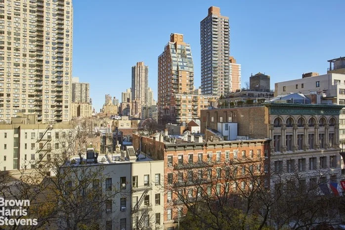 Unit for sale at 315 E 72ND Street, Manhattan, NY 10021
