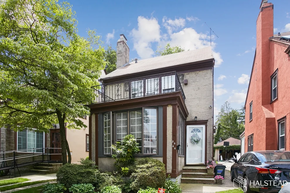 Unit for sale at 84 116TH Street, Queens, NY 11418