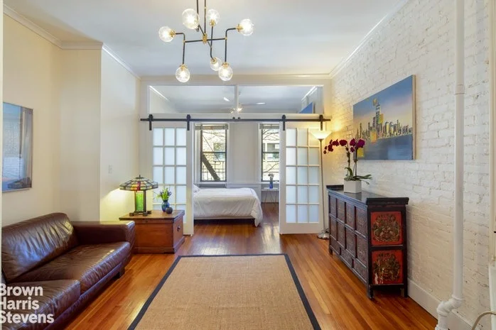 Unit for sale at 330 W 17TH Street, Manhattan, NY 10011