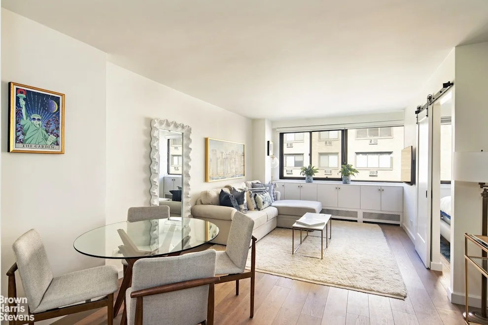Unit for sale at 16 W 16TH Street, Manhattan, NY 10011