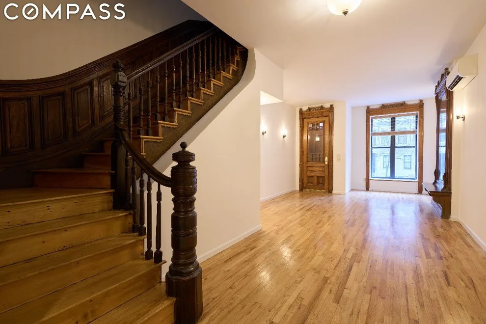 Unit for sale at 485 Manhattan Avenue, Manhattan, NY 10027
