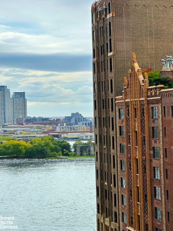 Unit for sale at 415 E 52ND Street, Manhattan, NY 10022